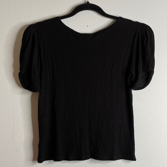 Hem and Thread womens ribbed black short sleeve blouse.size large. - Picture 3 of 4